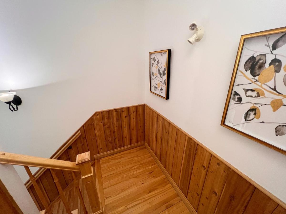 Auberge Au Poste De Traite Sainte-Famille Zewnętrze zdjęcie